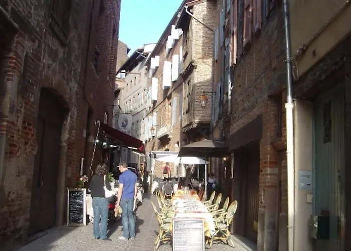 Апартаменты Touristique, Proche De La Cathedrale *